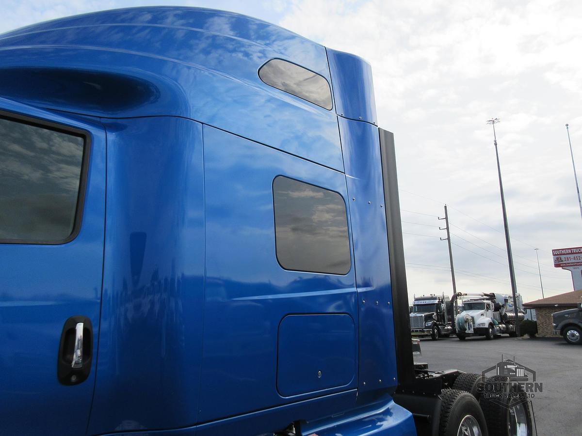 Used 2021 INTERNATIONAL LT