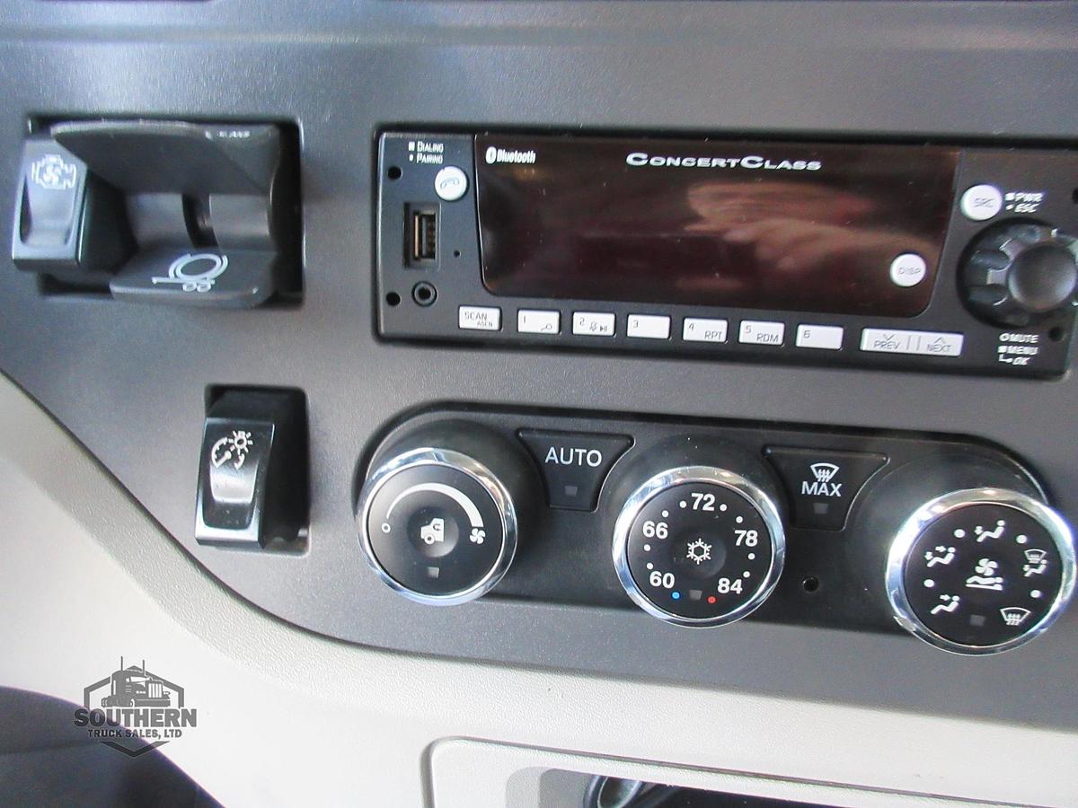 Used 2023 PETERBILT 567