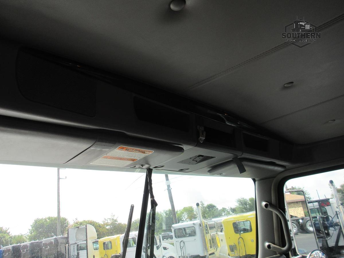 Used 2018 KENWORTH T800