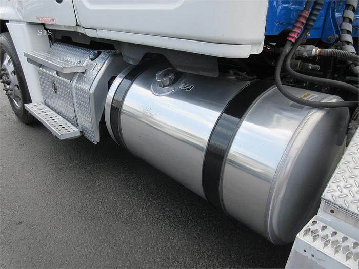 Used 2017 FREIGHTLINER CASCADIA 125