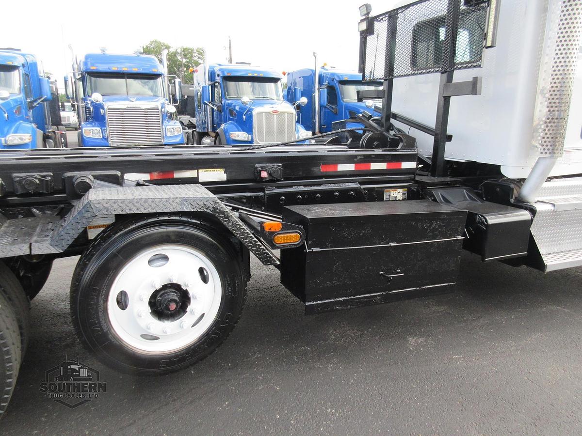 Used 2018 KENWORTH T800
