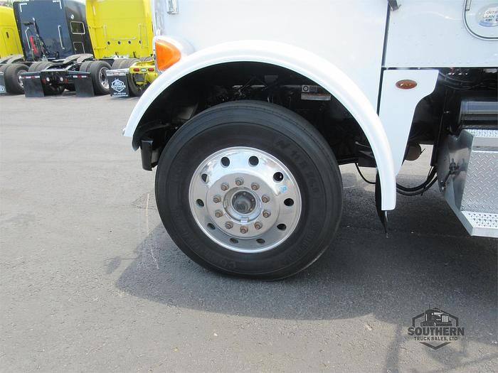 Used 2014 PETERBILT 365