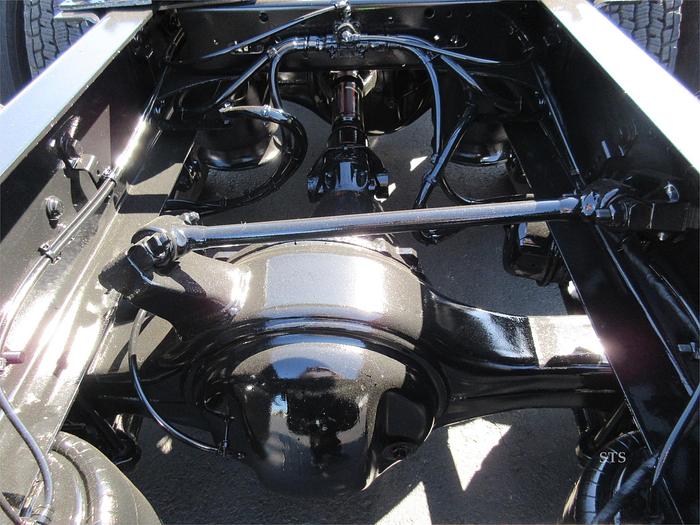 Used 2018 FREIGHTLINER CASCADIA 116