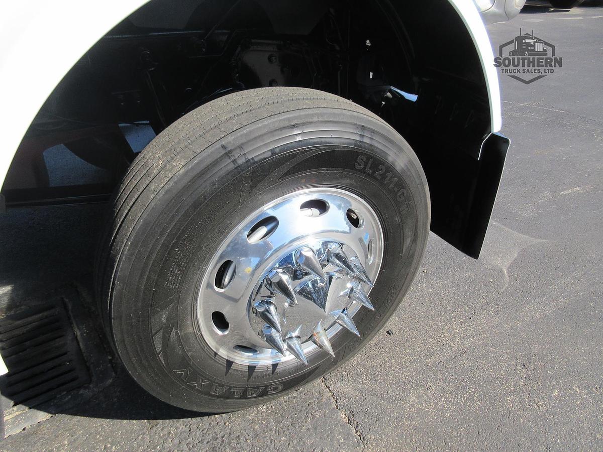 Used 2018 PETERBILT 389