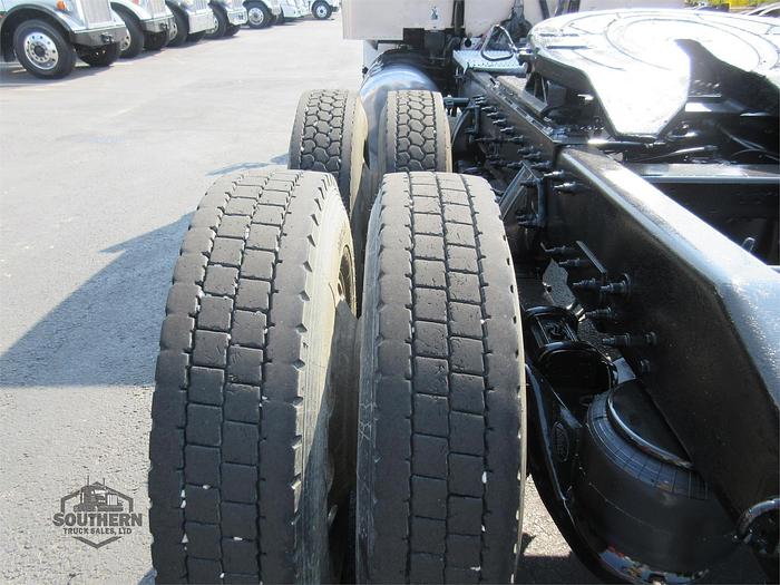 Used 2015 PETERBILT 389