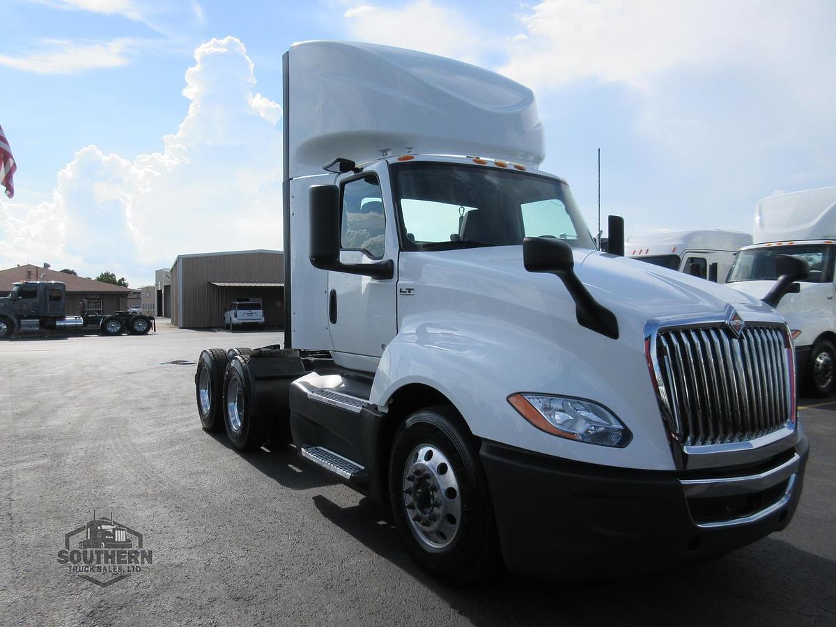 Used 2021 INTERNATIONAL LT