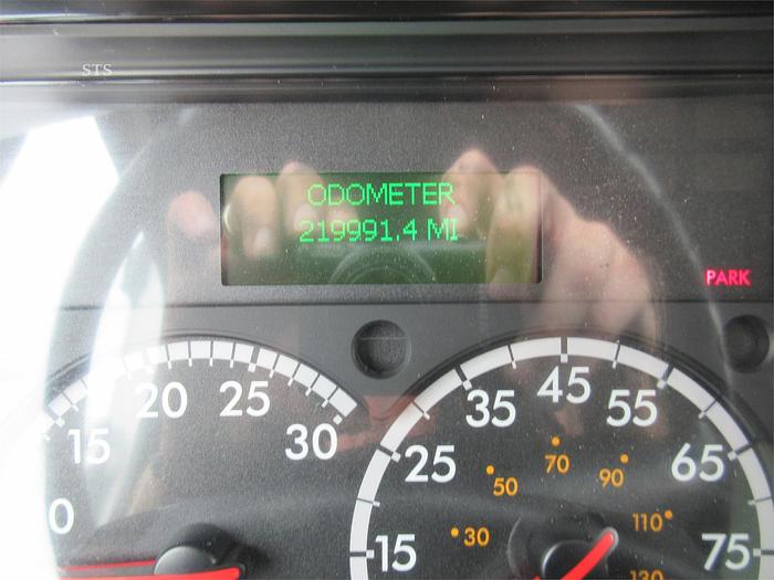 Used 2016 FREIGHTLINER BUSINESS CLASS M2 106