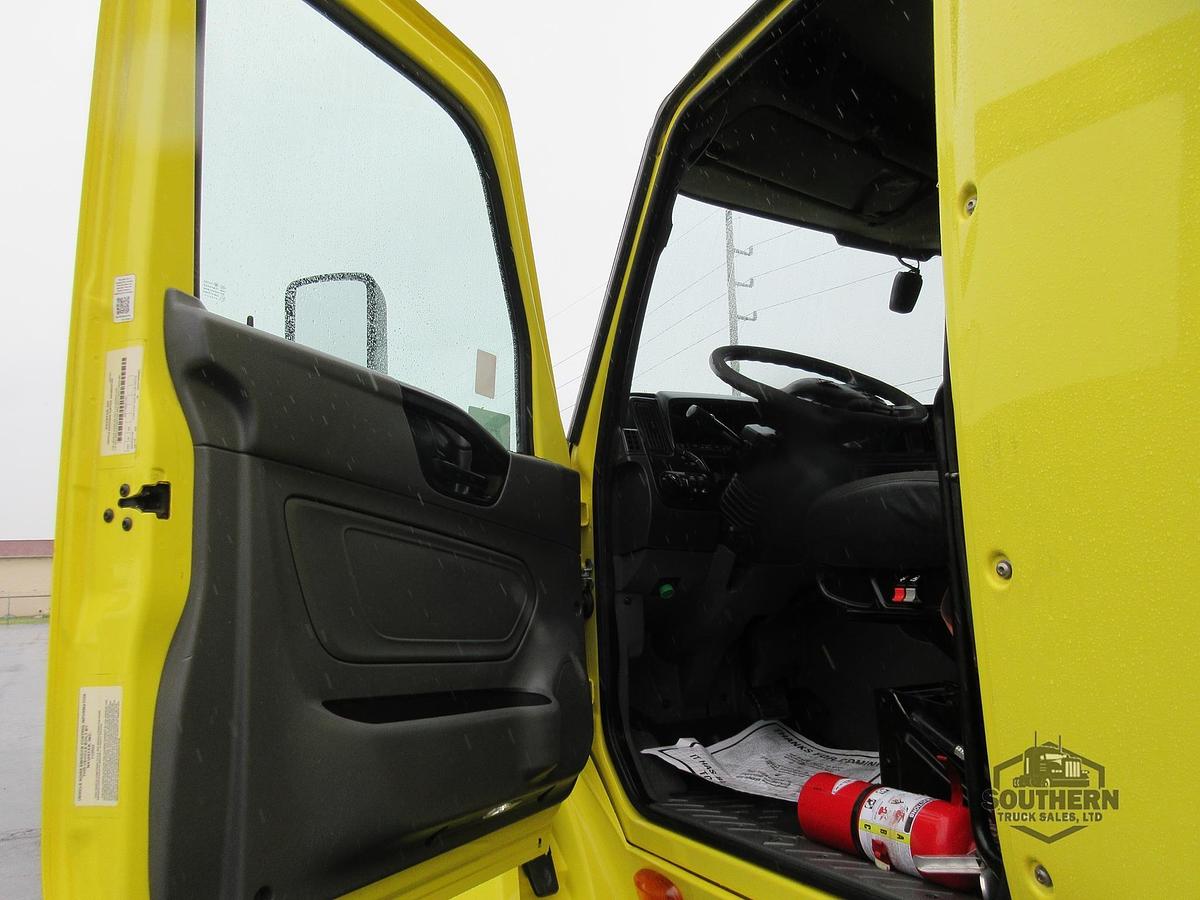 Used 2023 INTERNATIONAL LT
