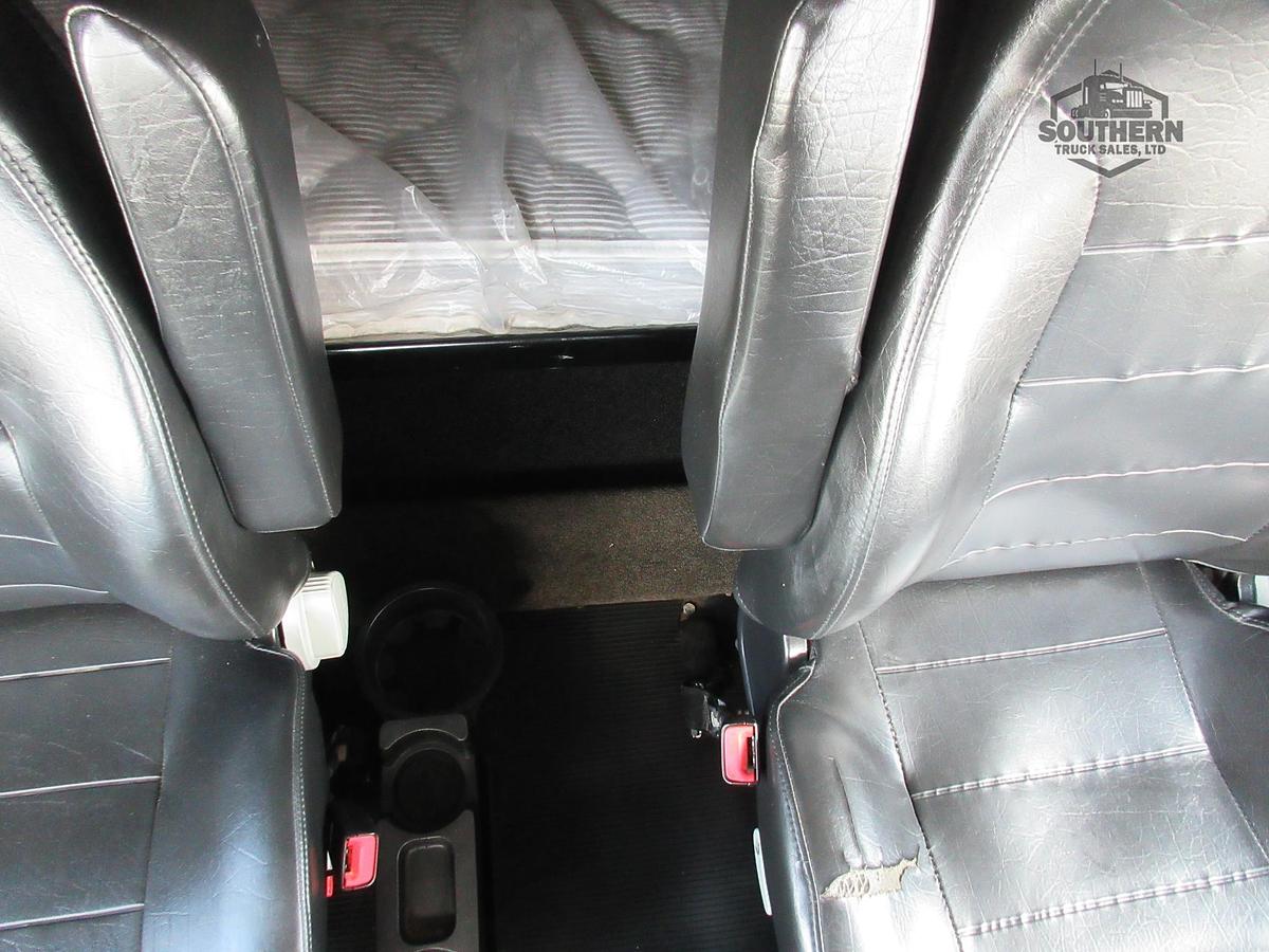 Used 2024 PETERBILT 389