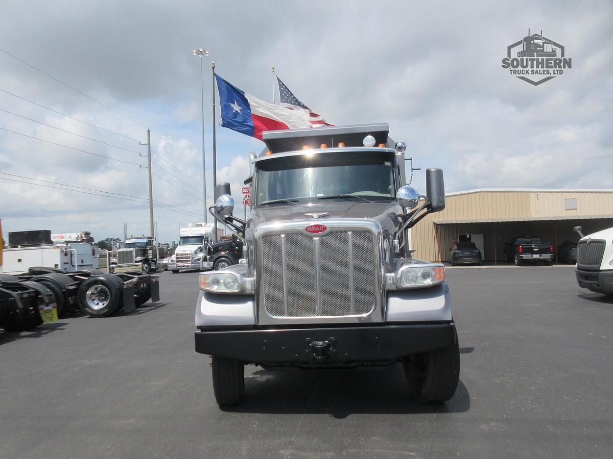 Used 2019 PETERBILT 567
