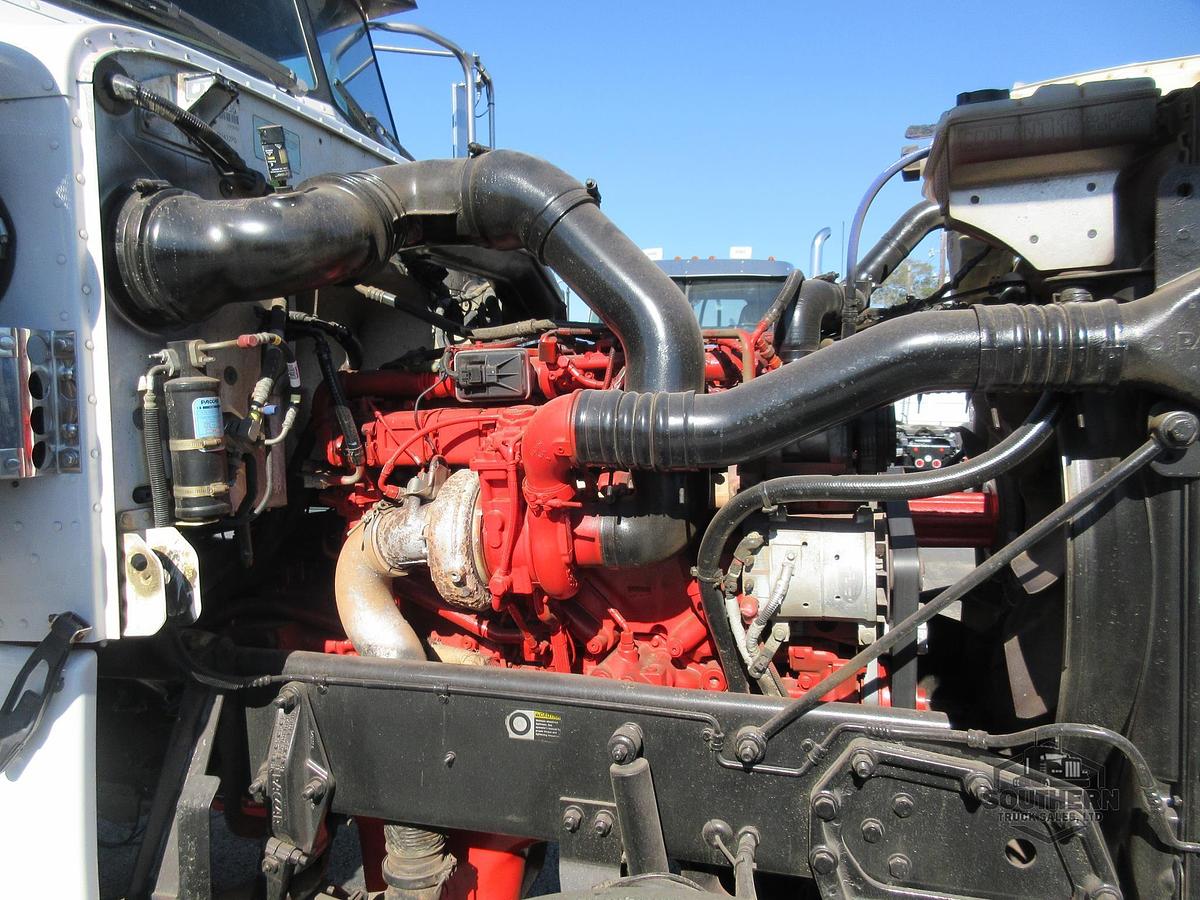 Used 2019 PETERBILT 389