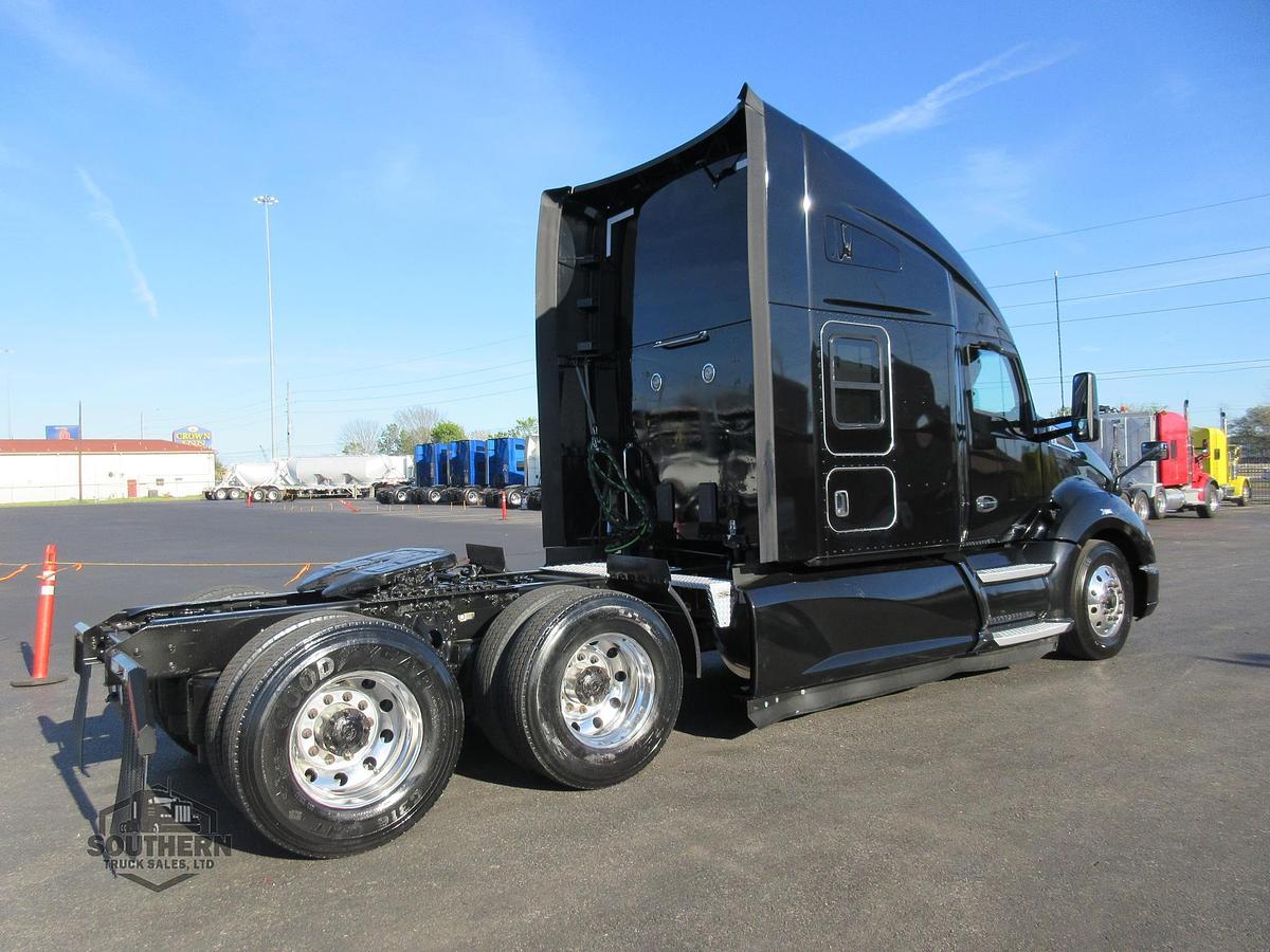 Used 2021 KENWORTH T680