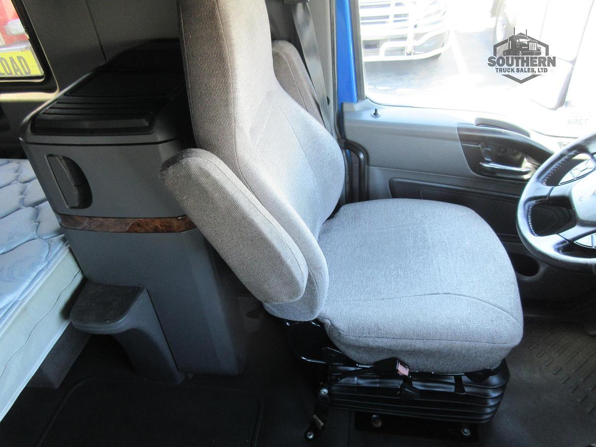 Used 2021 INTERNATIONAL LT
