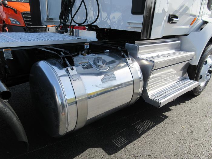 Used 2020 PETERBILT 579