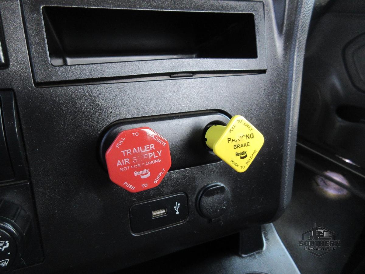 Used 2021 INTERNATIONAL LT