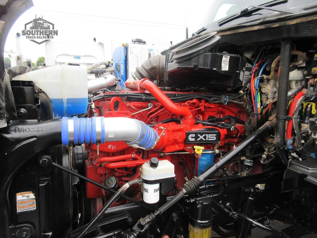 Used 2023 KENWORTH T880