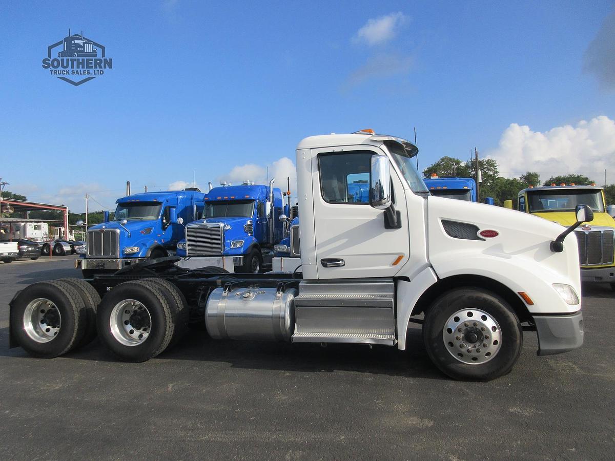 Used 2021 PETERBILT 579