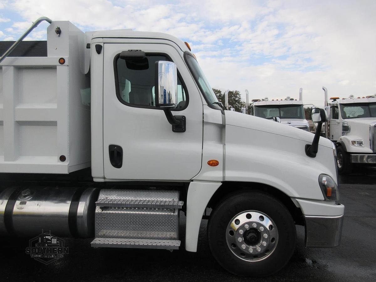 Used 2020 FREIGHTLINER CASCADIA 125