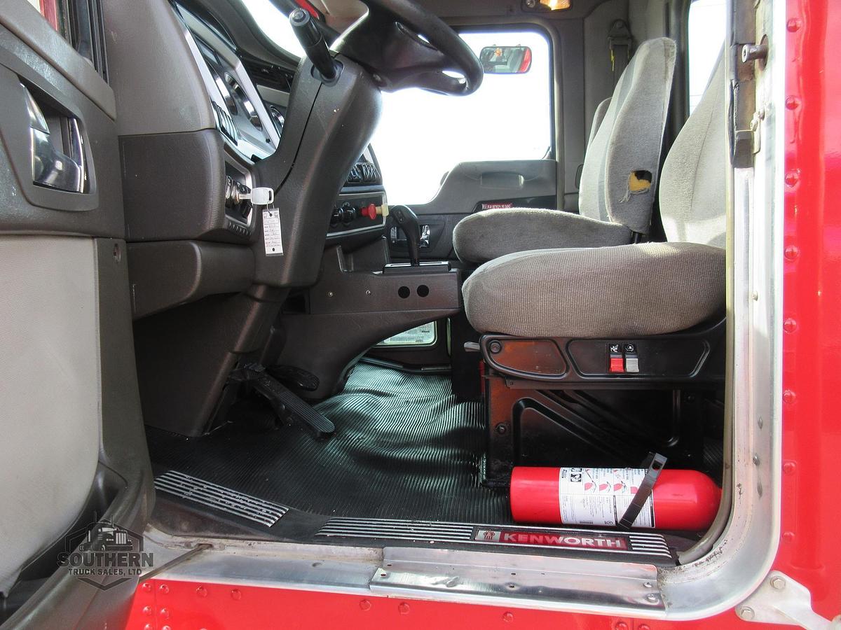 Used 2013 KENWORTH T800