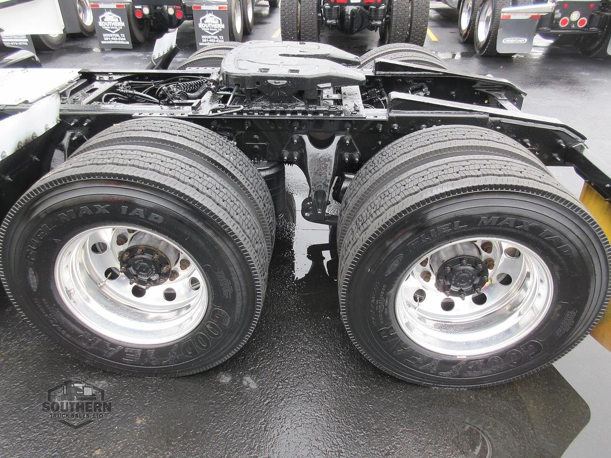 Used 2021 INTERNATIONAL LT