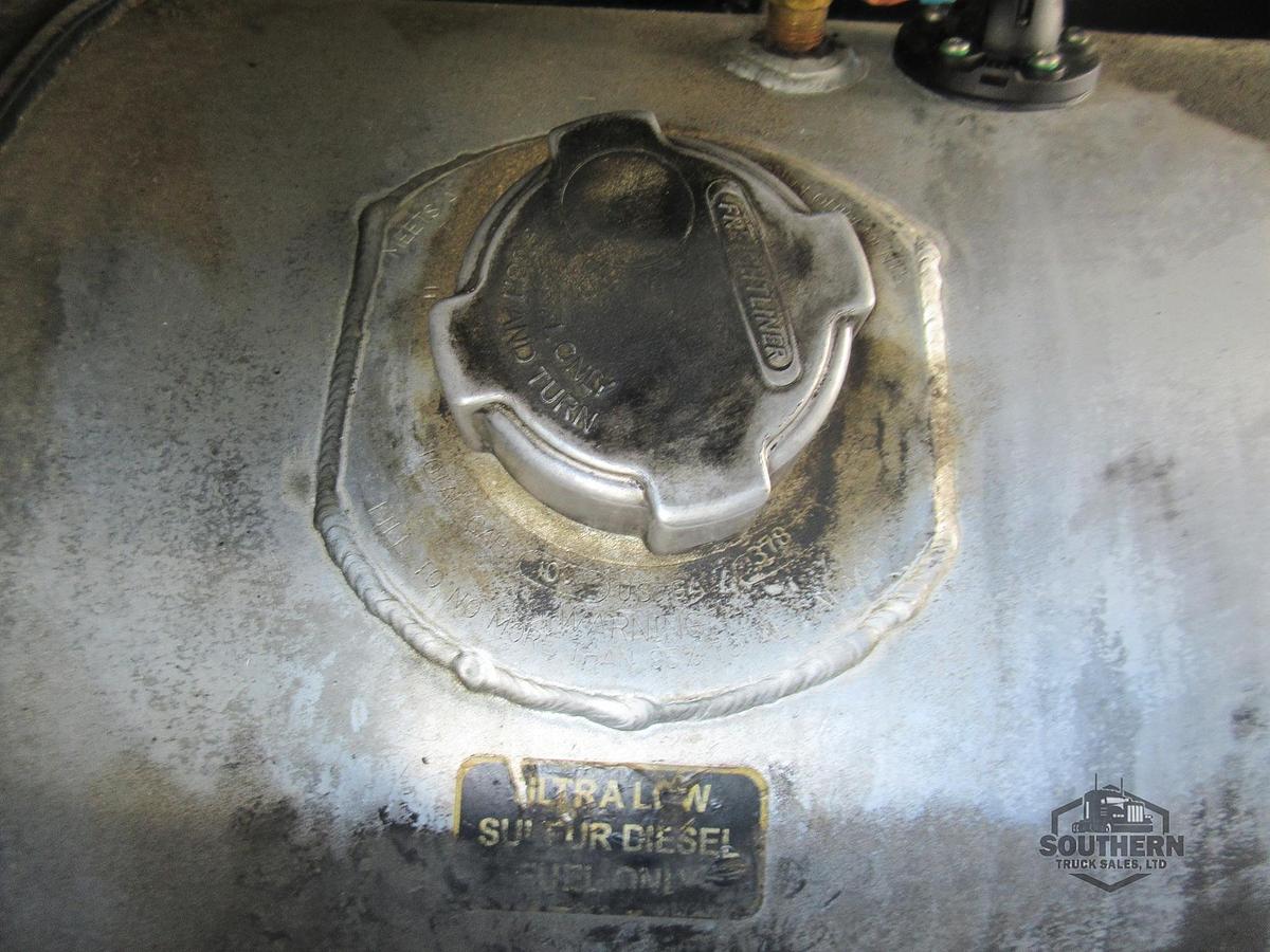 Used 2022 FREIGHTLINER CASCADIA 126