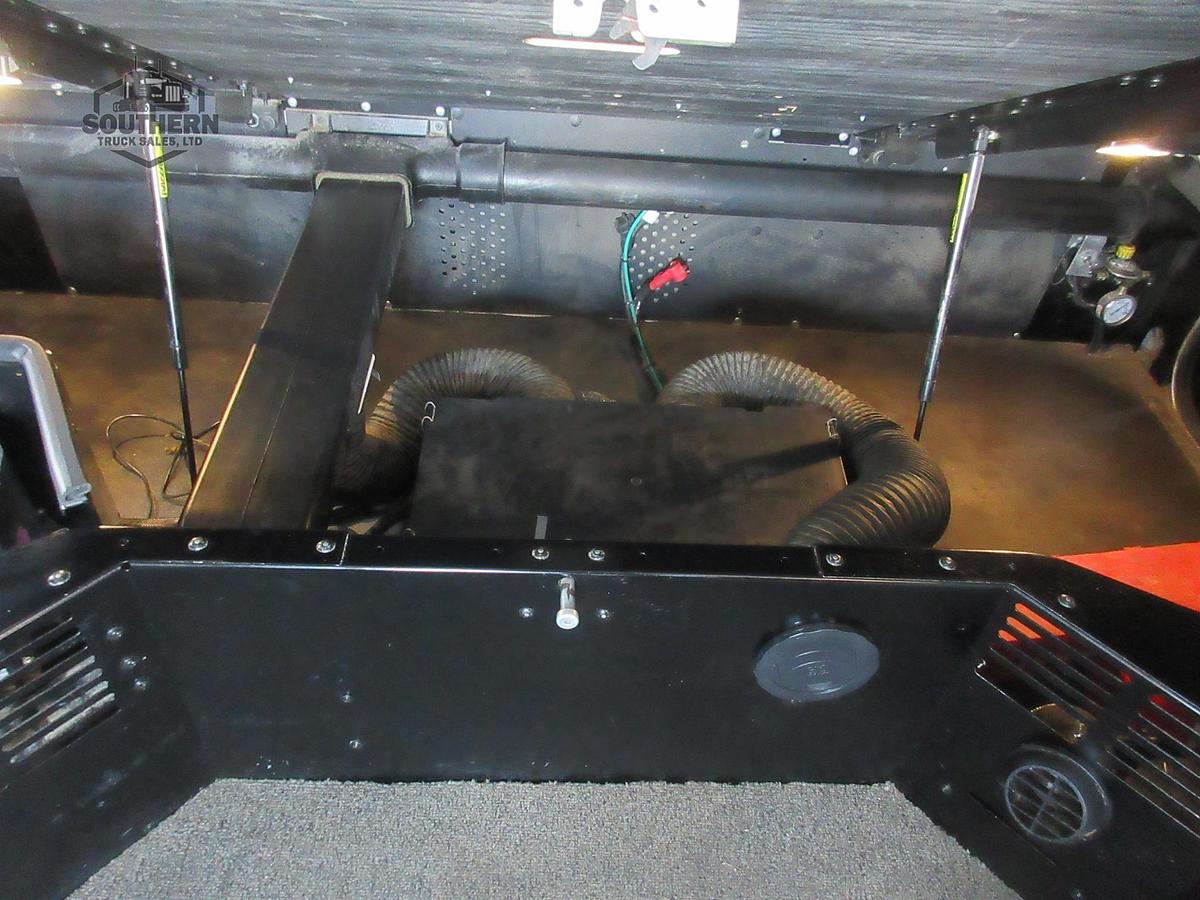 Used 2019 PETERBILT 567