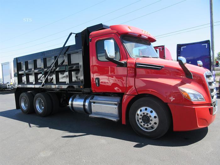 Used 2019 FREIGHTLINER CASCADIA 126