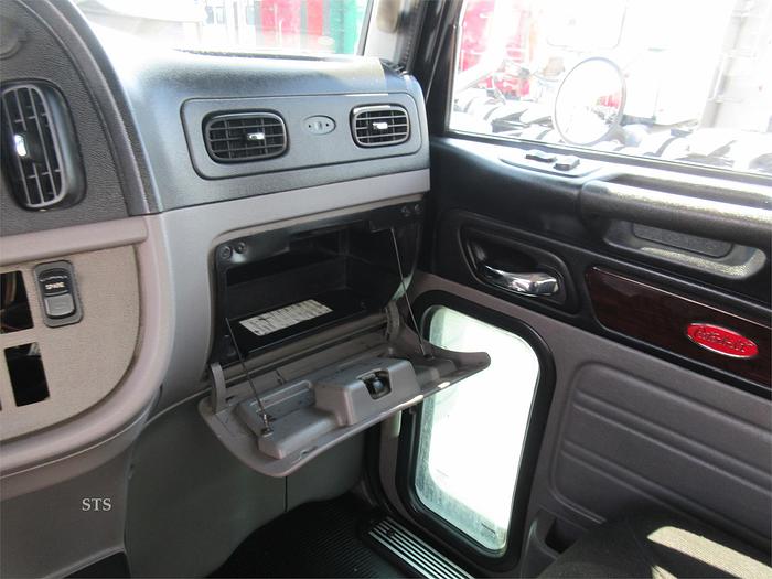 Used 2015 PETERBILT 389