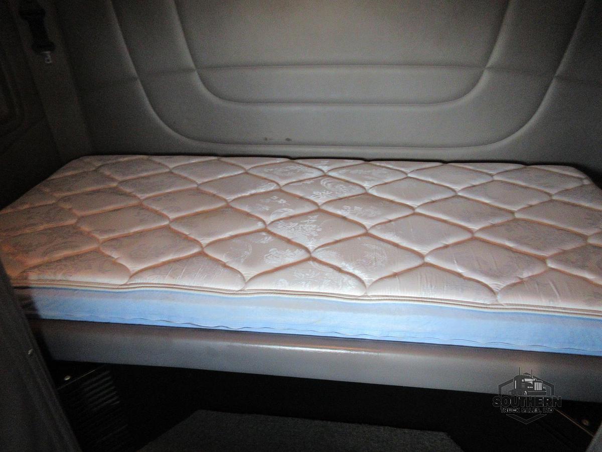 Used 2019 PETERBILT 389