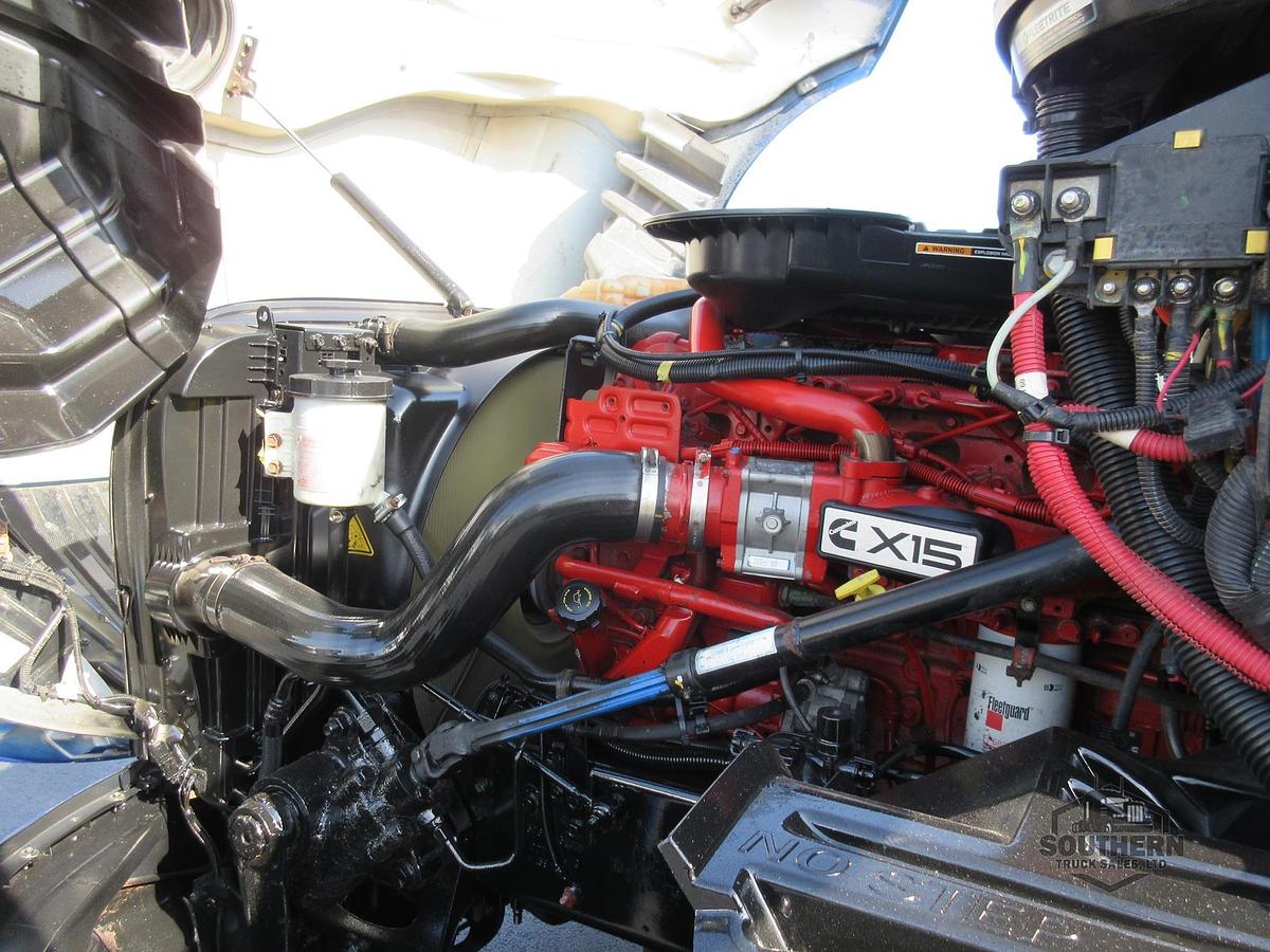 Used 2021 INTERNATIONAL LT