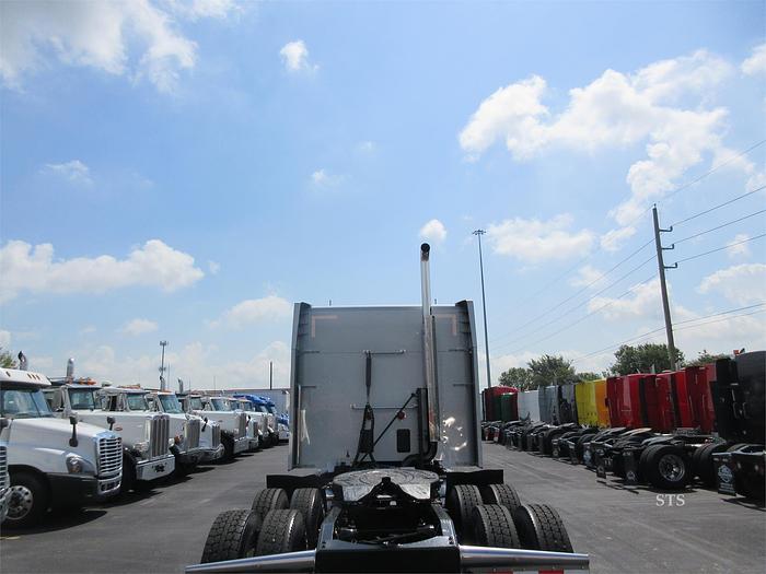 Used 2018 PETERBILT 579