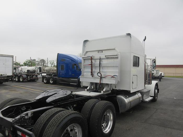 Used 2020 PETERBILT 389