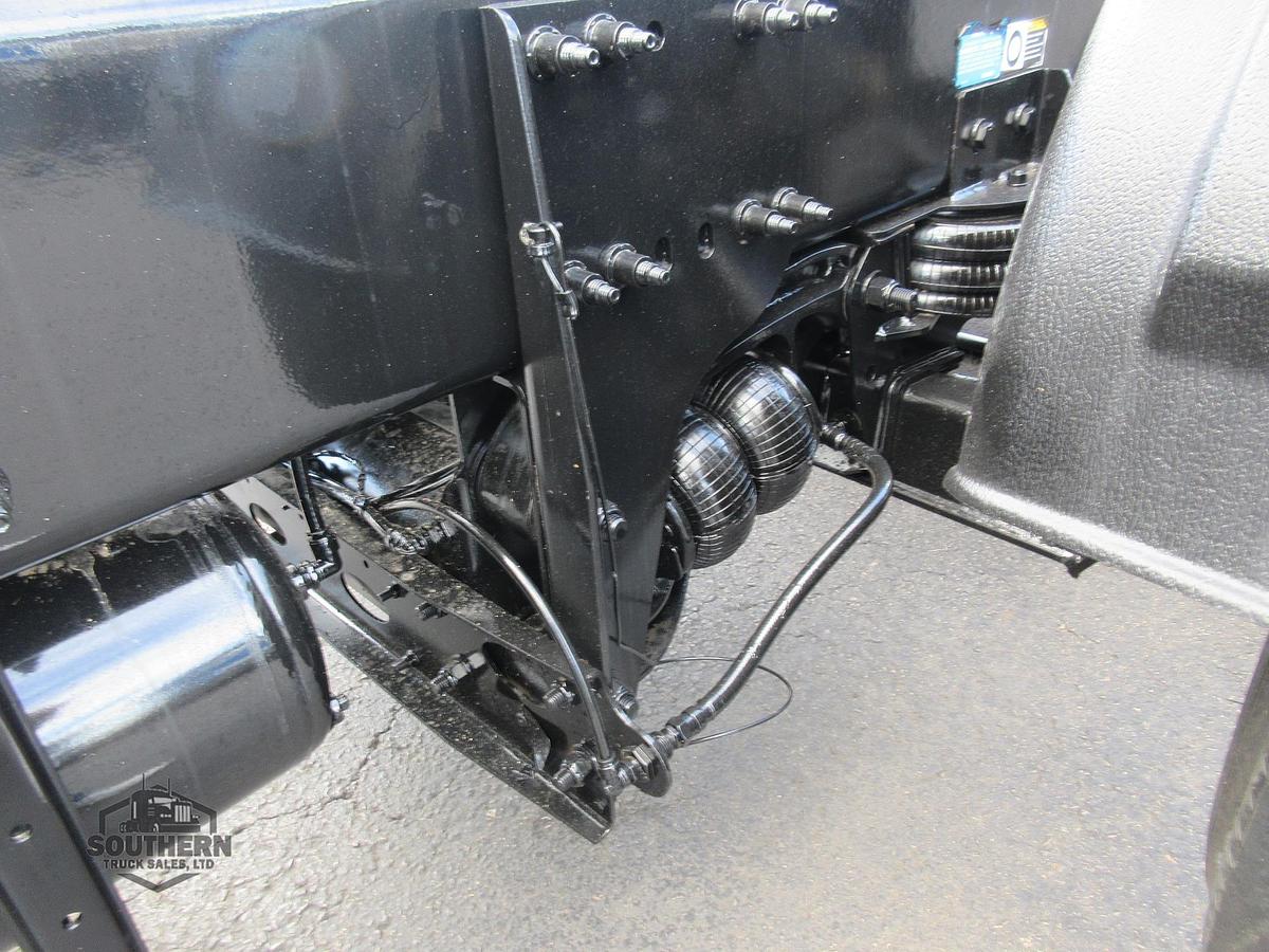 Used 2025 PETERBILT 567