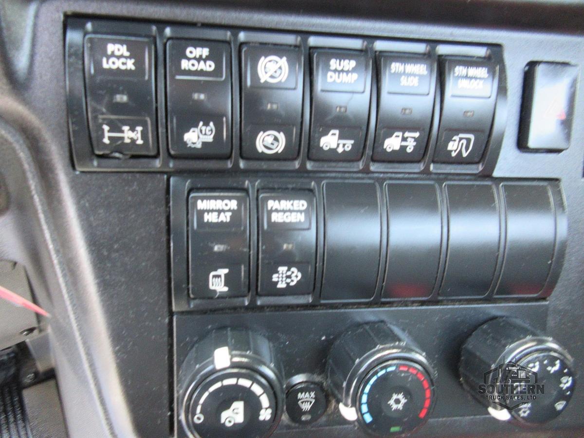 Used 2021 INTERNATIONAL LT