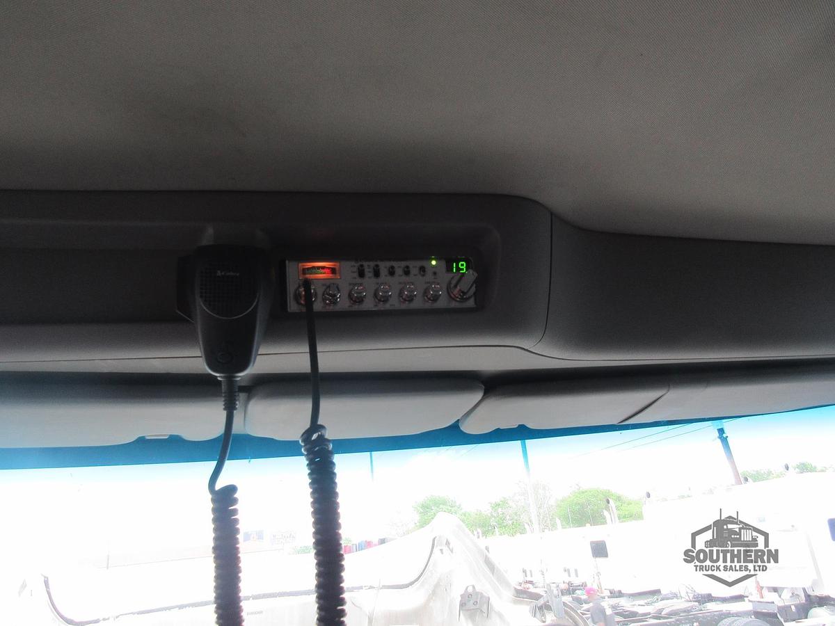 Used 2019 PETERBILT 567