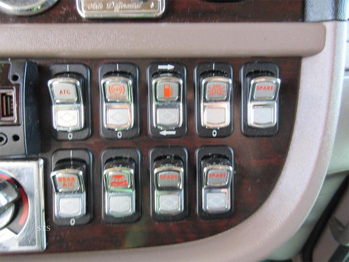 Used 2020 PETERBILT 389