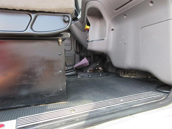 Used 2015 PETERBILT 365