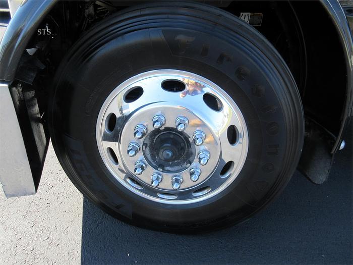 Used 2018 PETERBILT 389