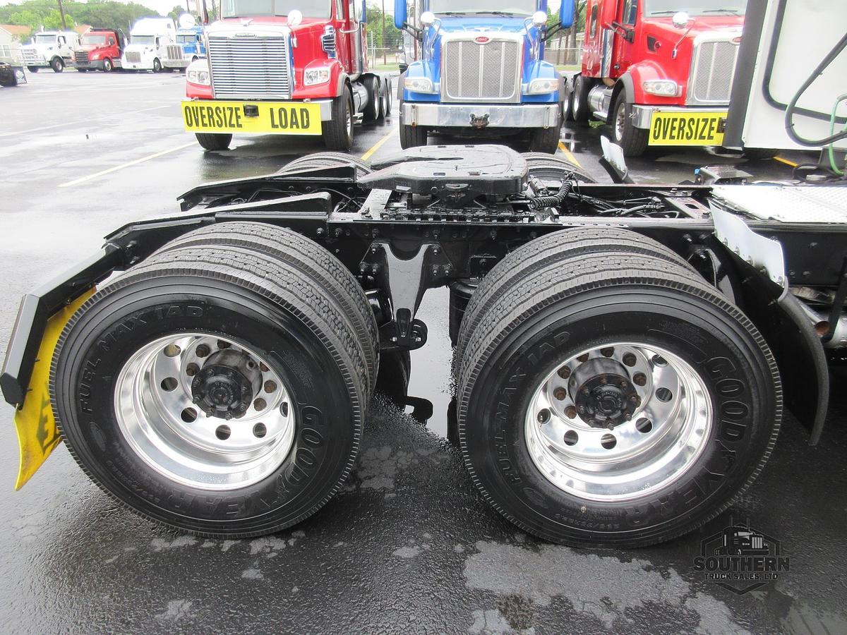 Used 2021 INTERNATIONAL LT
