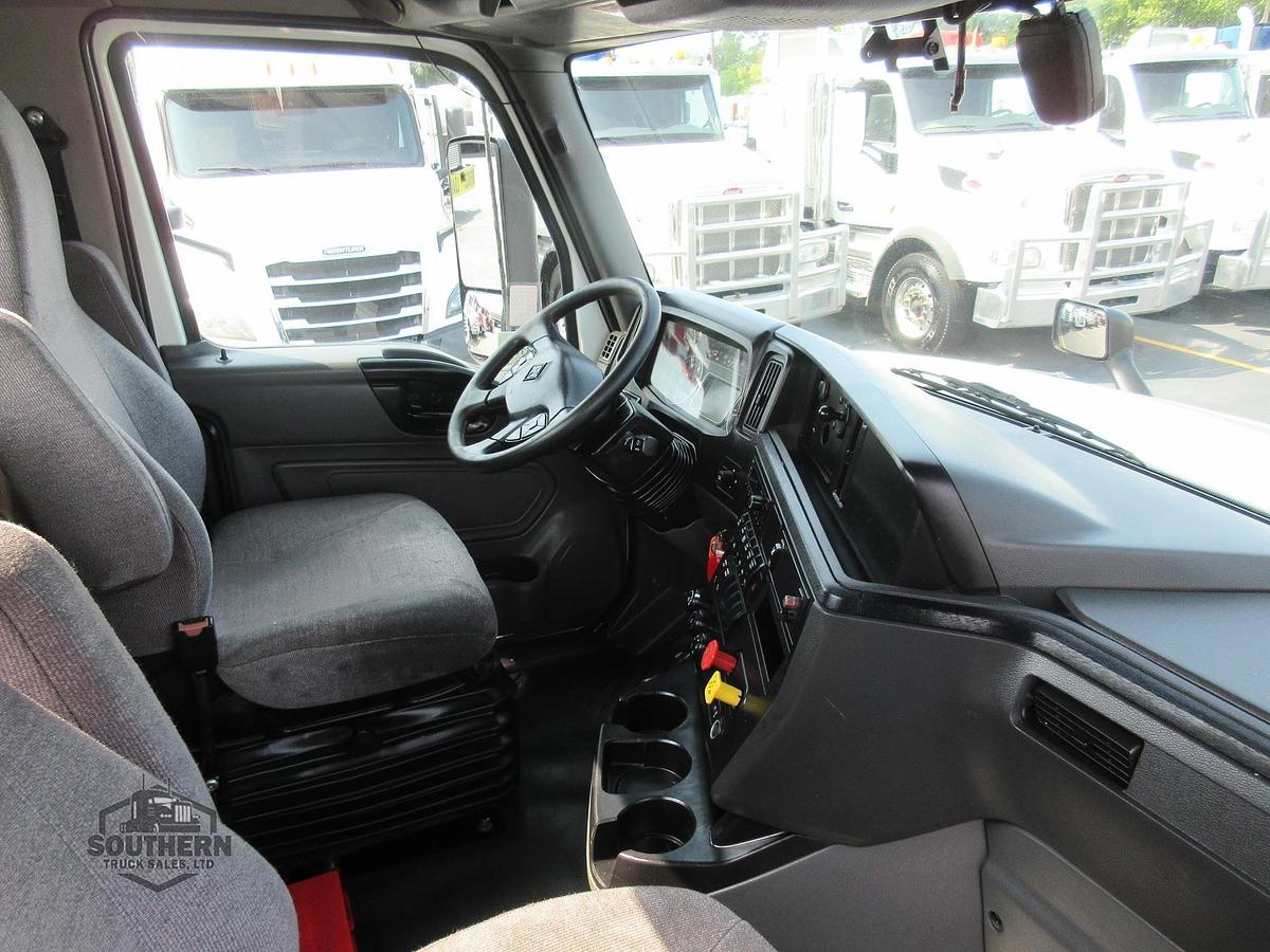 Used 2021 INTERNATIONAL LT