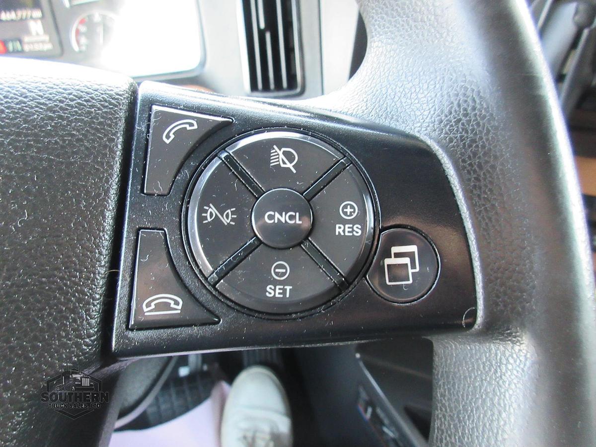Used 2020 FREIGHTLINER CASCADIA 126