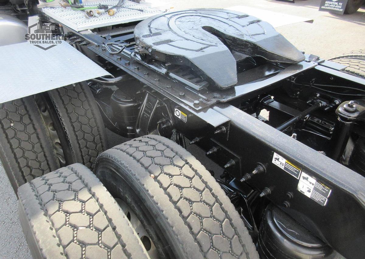 Used 2019 PETERBILT 389