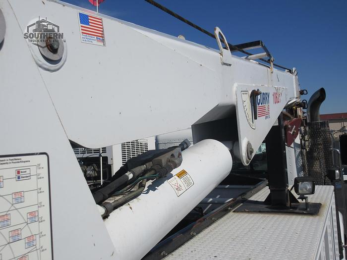 Used 2012 STELLAR 10621 MOUNTED ON 2012 PETERBILT 337