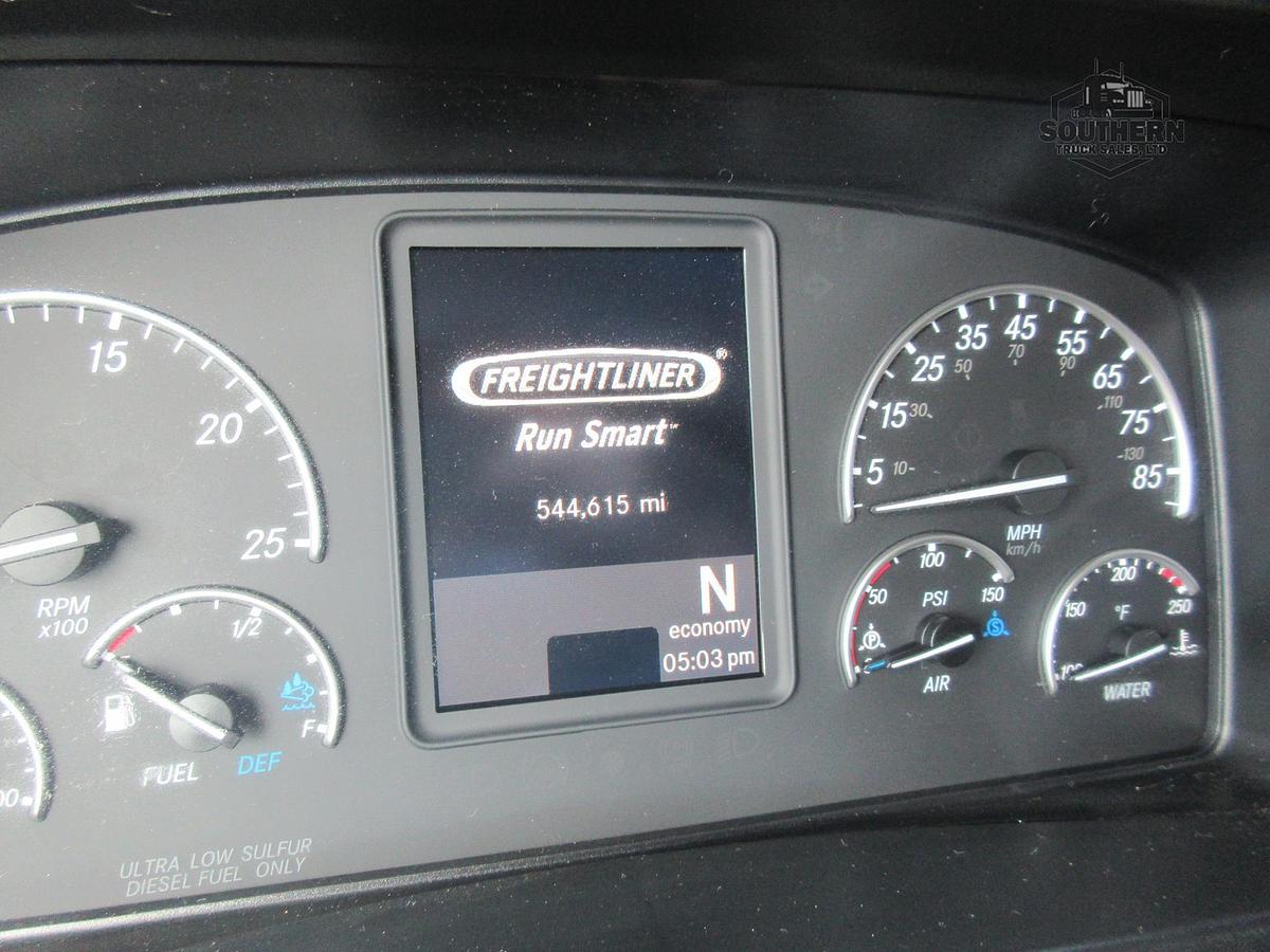 Used 2019 FREIGHTLINER CASCADIA 126