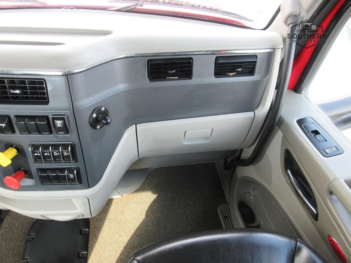 Used 2019 PETERBILT 567