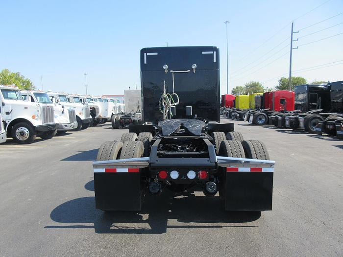 Used 2021 KENWORTH T880