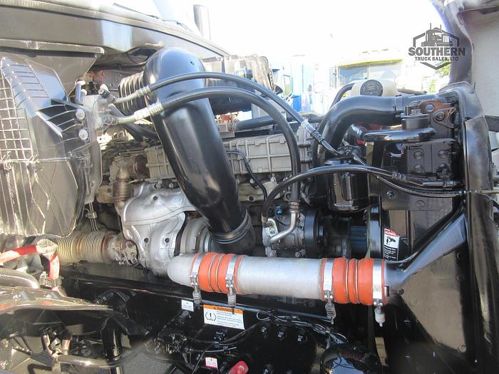 Used 2020 FREIGHTLINER CASCADIA 126