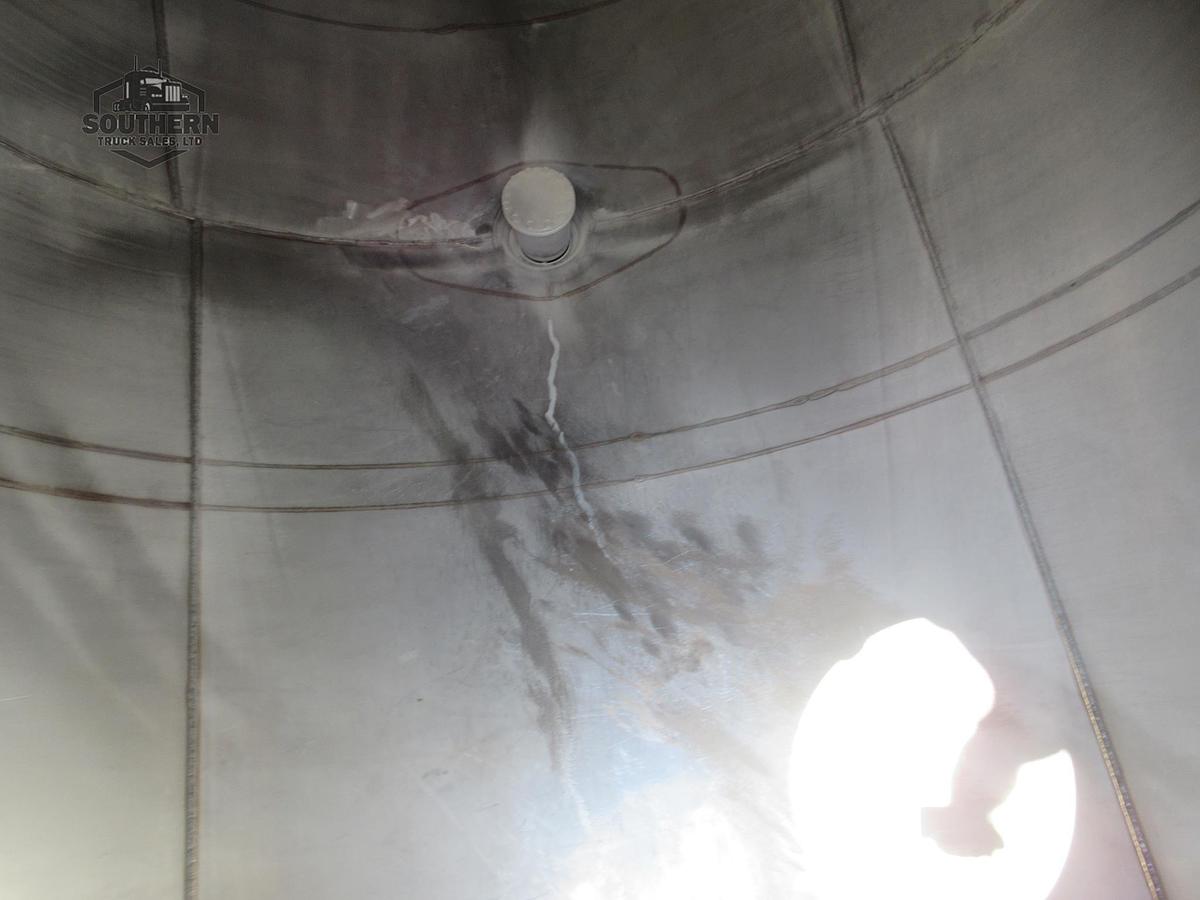 Used 2018 ACRO 5,600 gal