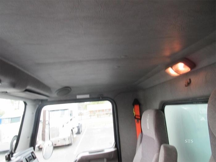 Used 2021 KENWORTH T270