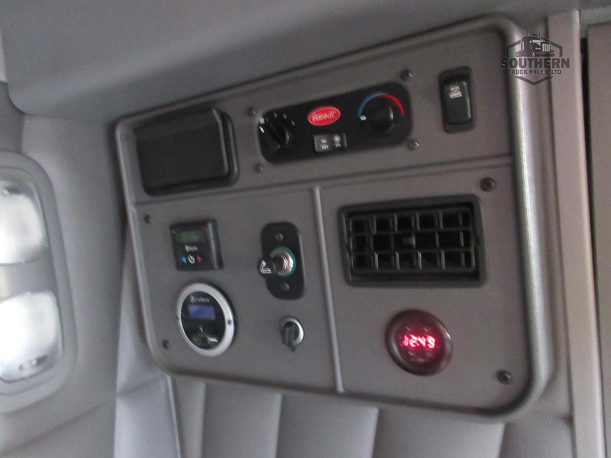 Used 2022 PETERBILT 389